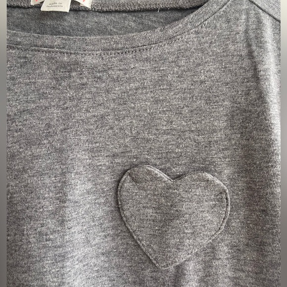 Crewcuts Heart pocket grey tee size 6-7 - Picture 3 of 3